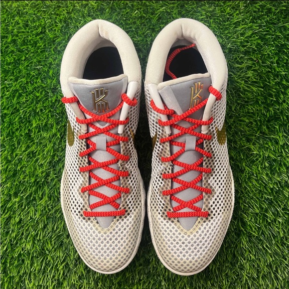 kyrie 1 white and gold